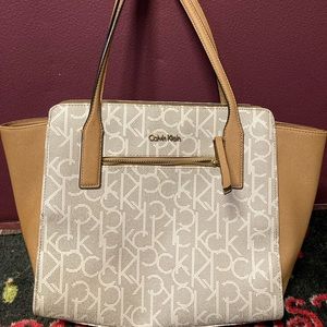 Beautiful Calvin Klein handbag